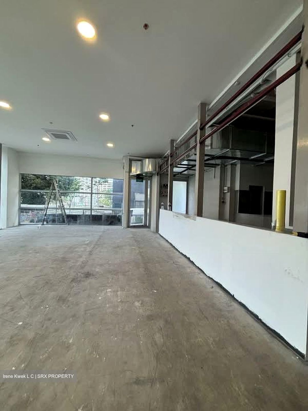 Hola Centre (D14), Retail #556786761